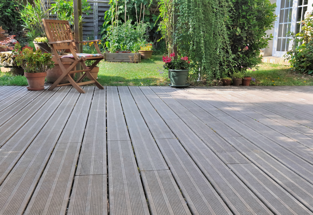 Réaliser une terrasse en caillebotis